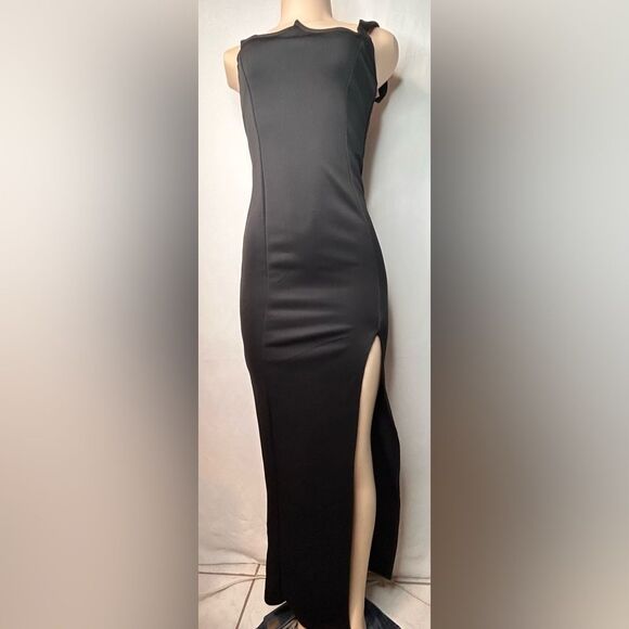 PrettyLittleThing Black Structured Bodice Bodycon Maxi Dress Size 2 - Picture 1 of 16
